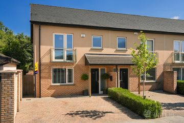 70 Silken Park Avenue, Kingswood, Citywest, Co. Dublin — photo 2