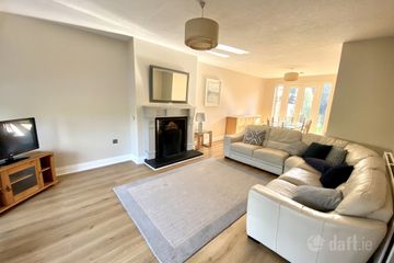 21 Vale View Lawn, Cabinteely, Dublin 18 — photo 2