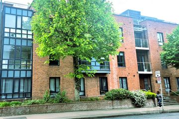 Apartment 14, Valencia House, North Circular Road, Dublin 7, D07V304