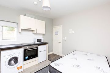 Flat 7, 23 York Road, Rathmines, Dublin 6 — photo 3
