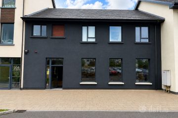 Units 4-7, Silverbridge Plaza, Kilcolman Road, Claremorris, Co. Mayo, F12C602 — photo 2