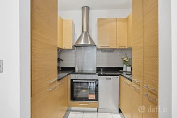 3 Hanover Riverside, Grand Canal Dock, Dublin 2, D02HT20 — photo 2