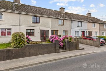 26 Bishop's Water, Wexford Town, Co. Wexford, Y35A5N8 — photo 2