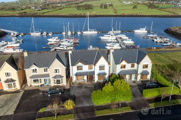 2 Marina Walk, Cahersiveen, Co. Kerry, V23VN36 — photo 2