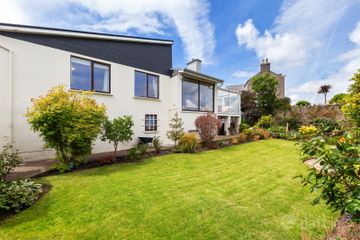 The Little Peak, Uplands Road, Glenalua Road, Killiney, Co. Dublin — photo 2