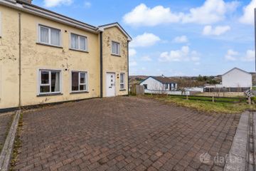 4 Slieve League Avenue, Carrick, Co. Donegal, F94AX20 — photo 2