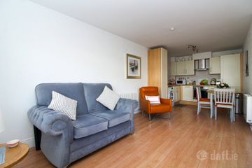 60 Hunter's Hall, Hunter's Place, Ballycullen, Dublin 24, D24YV21 — photo 3