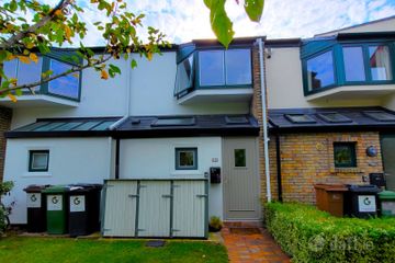 12 Lambourne Village, Dublin 3, Clontarf, Dublin 3 — photo 2