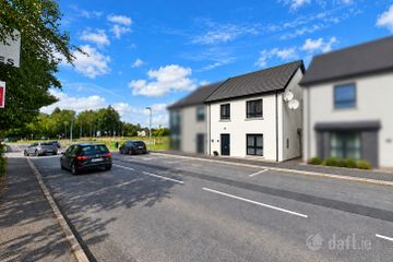 4 Westpoint Drive, Donegal, Donegal Town, Co. Donegal, F94WPF1 — photo 2