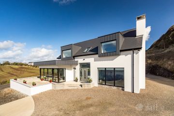 Dunvar House