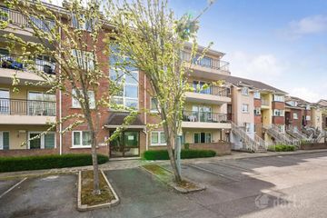 10 Park Gate, Verdemont, Blanchardstown, Dublin 15 — photo 2