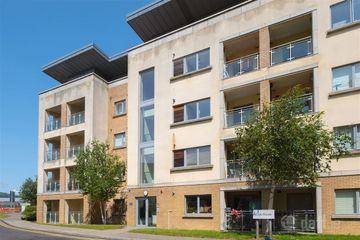 Apartment 15, Oak House, Carrickmines, Dublin 18 — photo 2