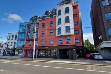 Former Cafe Velo, Ground Floor Commercial Unit, 3 Georges Quay, Cork City Centre, Co. Cork — photo 2