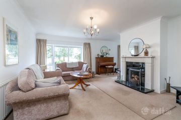 Sandycove Close, Sandycove, Co. Dublin — photo 2