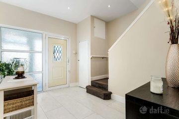 7 Newlands Drive, Clondalkin, Dublin 22 — photo 3