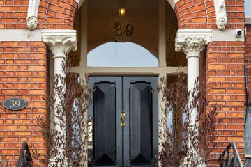 39 Northumberland Road, Ballsbridge, Co. Dublin — photo 2