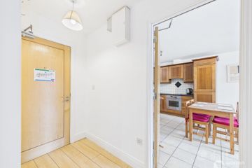 Apartment 7, John's Gate, Castlecomer Road, Kilkenny, Co. Kilkenny, R95HX34 — photo 2