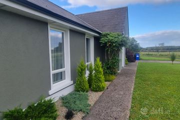 9 Lisacul Manor, Lisacul, Castlerea, Co. Roscommon, F45E277 — photo 2