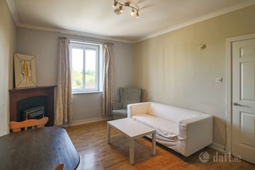 11 Riverview, Landmark Court, Carrick-On-Shannon, Co. Leitrim, N41XE17 — photo 3