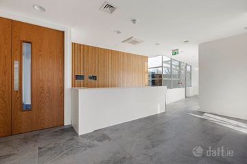 Icon Building, South County Business Park, D18 F851, Leopardstown, Dublin 18 — photo 3