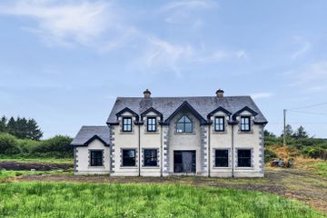 Beneden, Caherea,, Lissycasey,, Ennis,, Co. Clare, V95YD61 — photo 2