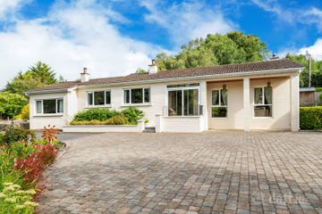 'Lowlands', Killadreenan, Newcastle, Co. Wicklow, A63HF90 — photo 2