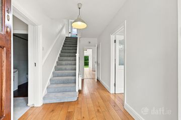 30 Woodlands, Portmarnock, Dublin 13, D13KR24 — photo 2