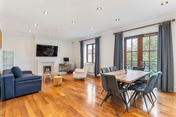 Apartment 9, Cairnbrook Manor, Carrickmines, Dublin 18, D18VD87 — photo 3