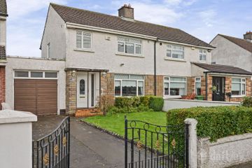 90 Lorcan Grove, Dublin 9, Santry, Dublin 9, D09VY38