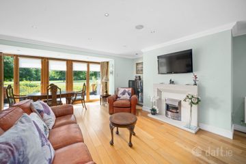 2 Willow Lodge, Farmleigh Avenue, Farmleigh Woods, Castleknock, Dublin 15, Co. Dublin, D15Y773 — photo 3