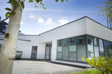 Self-Contained Unit At Athlone Town Centre, Athlone, Co. Westmeath — photo 2