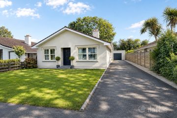 12 Elm Lawn, Portlaoise, Co. Laois, R32A8DT — photo 2
