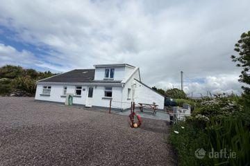 Ballyhearny Cottage, Ballyhearny Lower, Valentia Island, Co. Kerry, V23D893 — photo 3