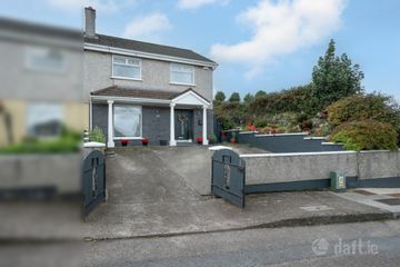 2 Pinewood Grove, Onslow Gardens, Cork, T23 E2N0