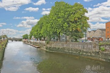 Apartment 1, Watergate House, Charlotte Quay, Limerick City Centre, Co. Limerick, V94PY19 — photo 3