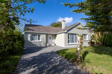 9 Monalee, Monavalley, Tralee, Co. Kerry, V92 Y49F