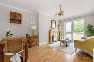 Apartment 11, Monkstown Square, Monkstown Avenue, Monkstown, Co. Dublin, A94NY79 — photo 3