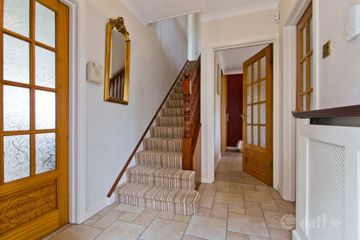 32 Anne Devlin Avenue, Rathfarnham, Dublin 14, D14RH22 — photo 2