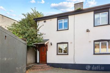 1 Newcourt Mews, New Street, Wicklow Town, County, Co. Wicklow, A67K661