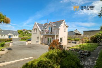 Station House, Ardeelan Lower, Rossnowlagh, Co. Donegal, F94P6P2 — photo 3