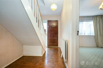 17 Woodvale Drive, Clonsilla, Dublin 15 — photo 3