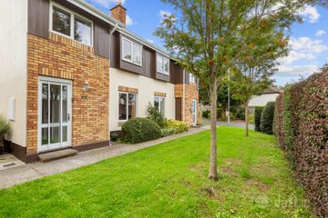 53 Rosemount Court, Booterstown, Co. Dublin, A94 VX66 — photo 2