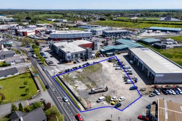 C. 0.75 Acres Zoned Lands, Circular Road, Roscommon Town, Co. Roscommon — photo 2