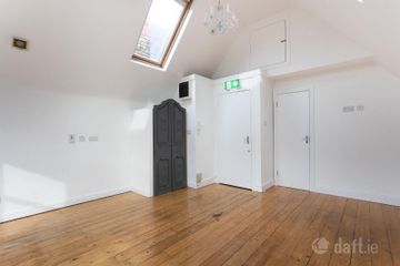 7 Baggot Street Lower, Dublin 2, D02X922 — photo 3