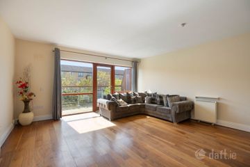 40 Hunters Hall, Hunters Place, Ballycullen, Dublin 24, D24Y161 — photo 2