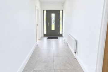 5 Hillcrest, Tulla Road, Ennis, Co. Clare — photo 2