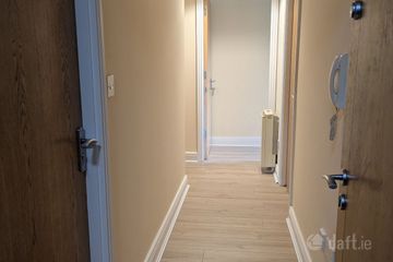 Apartment 5, Block B, Cameron Court, Cork Street, Dolphin's Barn, Dublin 8, D08E2C9 — photo 2