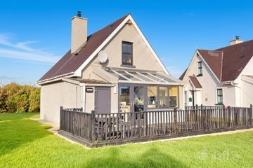 5 Sandeel Cottages, Hookless Village, Fethard On Sea, Co. Wexford, Y34DD73 — photo 2