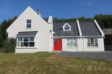 12 Woodview Heights, Leap, Connonagh, Co. Cork — photo 2