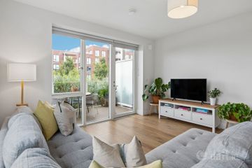 Apartment 78, Kiln View, Clay Farm, Leopardstown, Dublin 18, D18YFH2 — photo 3